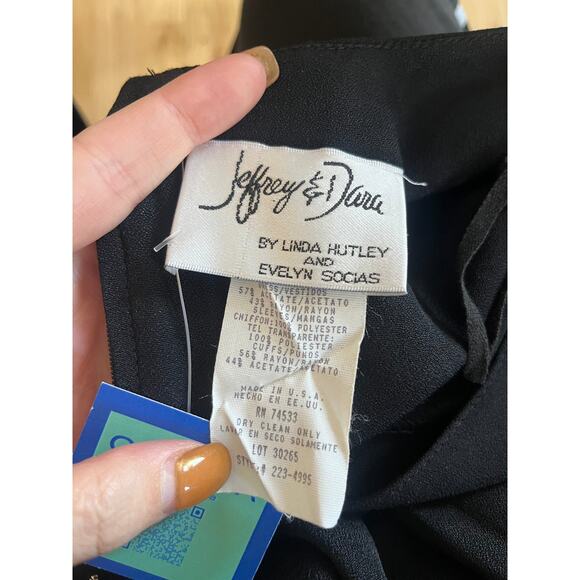 90s Jeffery & Dara Black Jump Suit - Picture 8 of 8